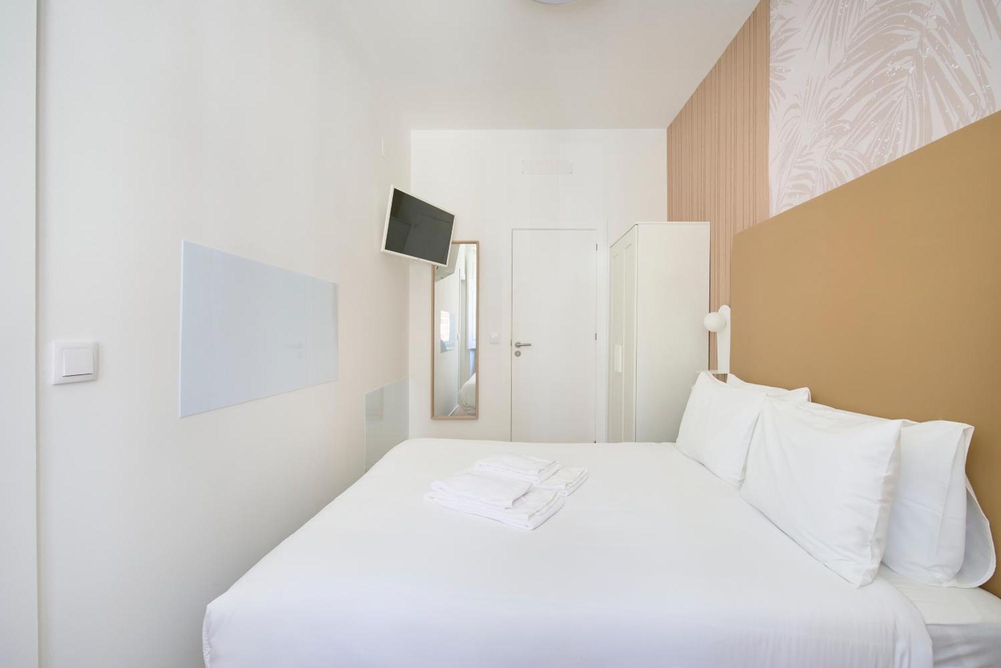 ליסבון Brand New Hostel Anjos מראה חיצוני תמונה