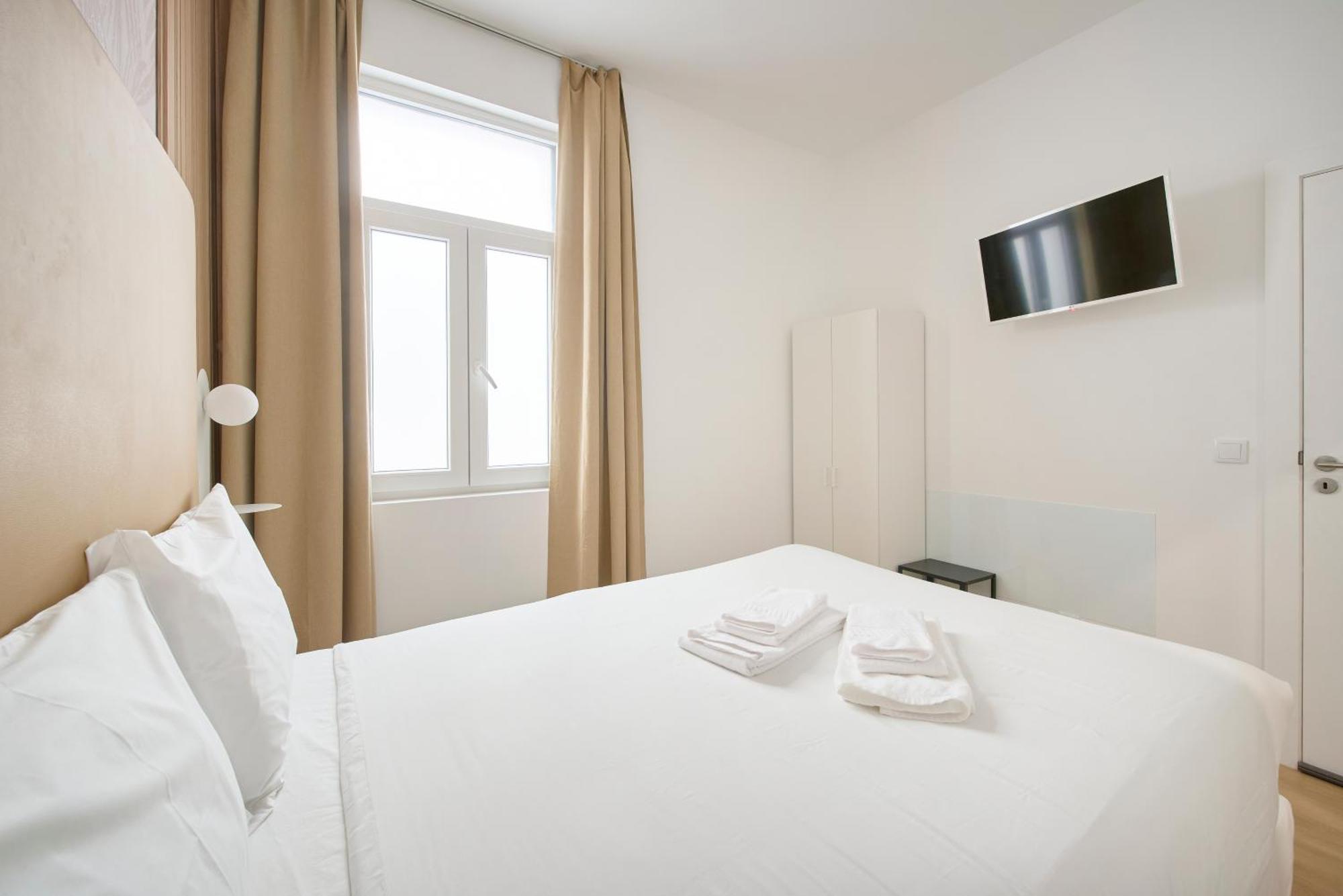 ליסבון Brand New Hostel Anjos מראה חיצוני תמונה